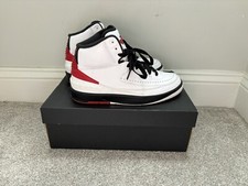 Size 7 - Jordan 2 Retro Mid Chicago