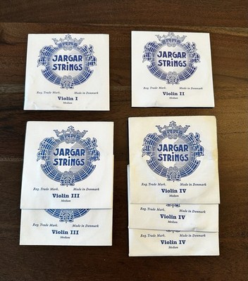 Jargar 4/4 Violin Strings, Medium, New old stock, Lot of 7 strings