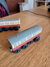 Thomas and Friends Wooden Railway Express Coaches Train x2