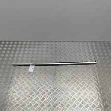BMW 5 G30 Fensterleiste vorne rechts 7 390 115 7390115 51337390115 3,00