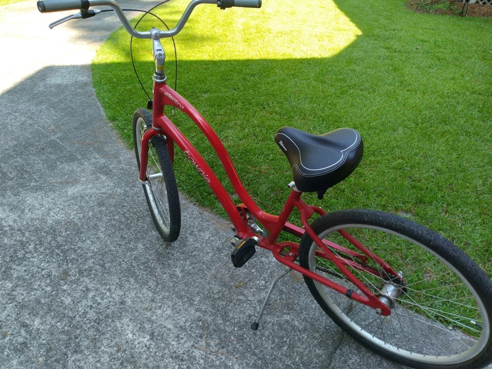Electra Townie 3 Red - Image 4 of 4