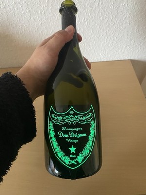 Dom Perignon Luminous Vintage 2008 Champagner LED 0,75L 12,5% Vol (LEER)