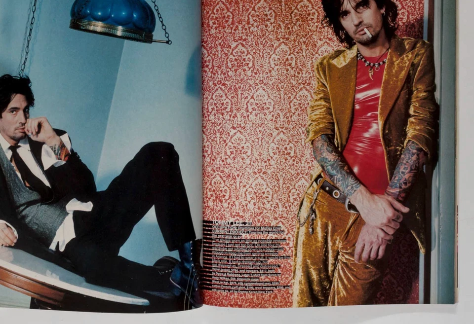 Bjork SCOTT WEILAND Tupac DETAILS magazine July 1994 Pet Shop Boys U2 The Cramps Foto 3 de 4