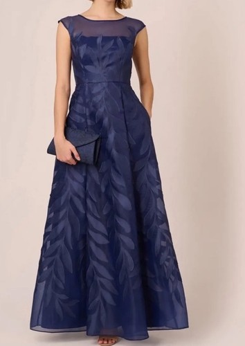 Adrianna Papell Größe 4 U-Boot-Ausschnitt Organza Applikation Ballkleid marineblau NEU $ 349 - Bild 3 von 15