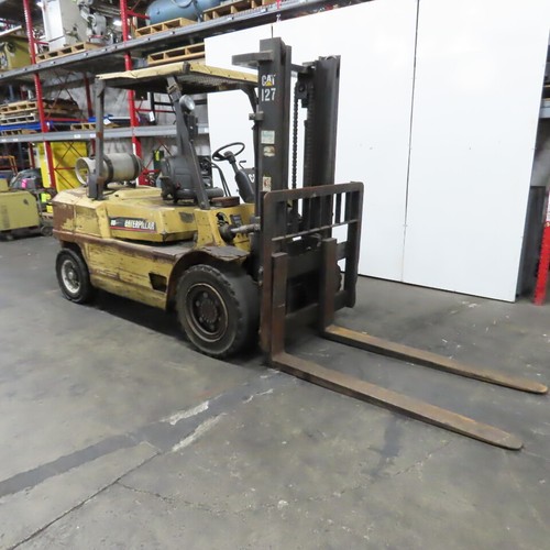 Caterpillar GP50 11,000LB Forklift 2 Stage LPG Gas 120" Lift 65" x 6" Forks - Picture 7 of 17