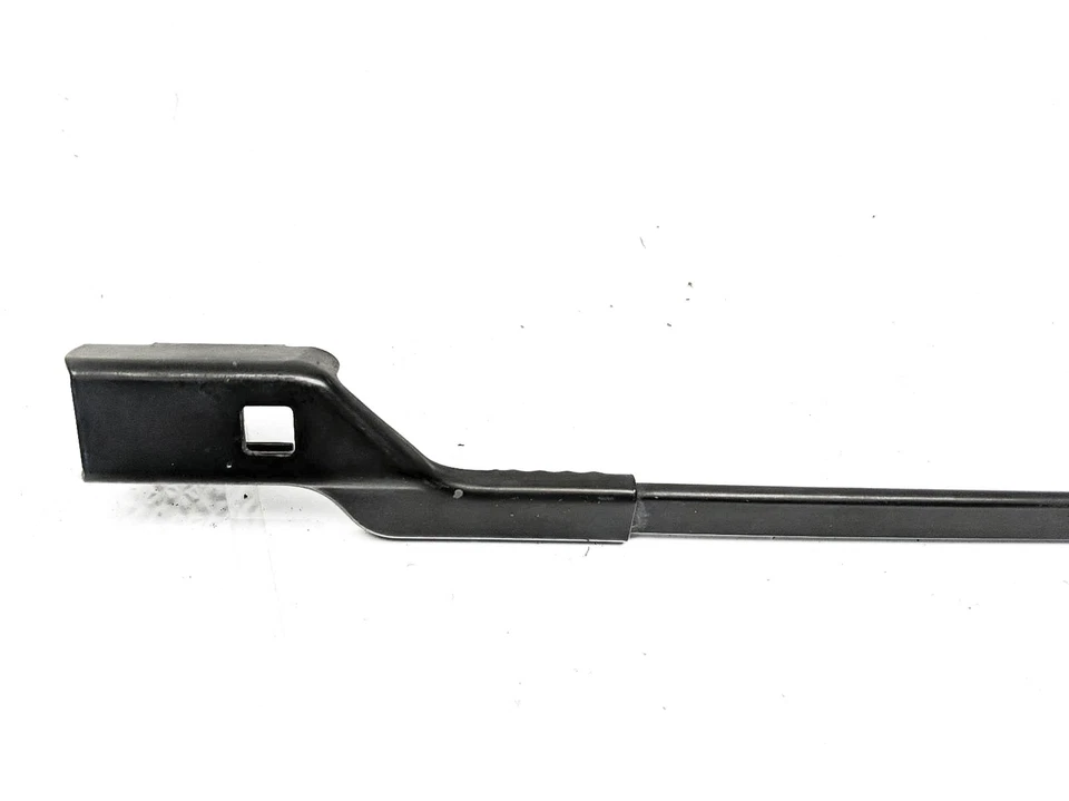 Brazo limpiaparabrisas pasajero derecho Volvo S80 2007-2016 30796036 Foto 2 de 4