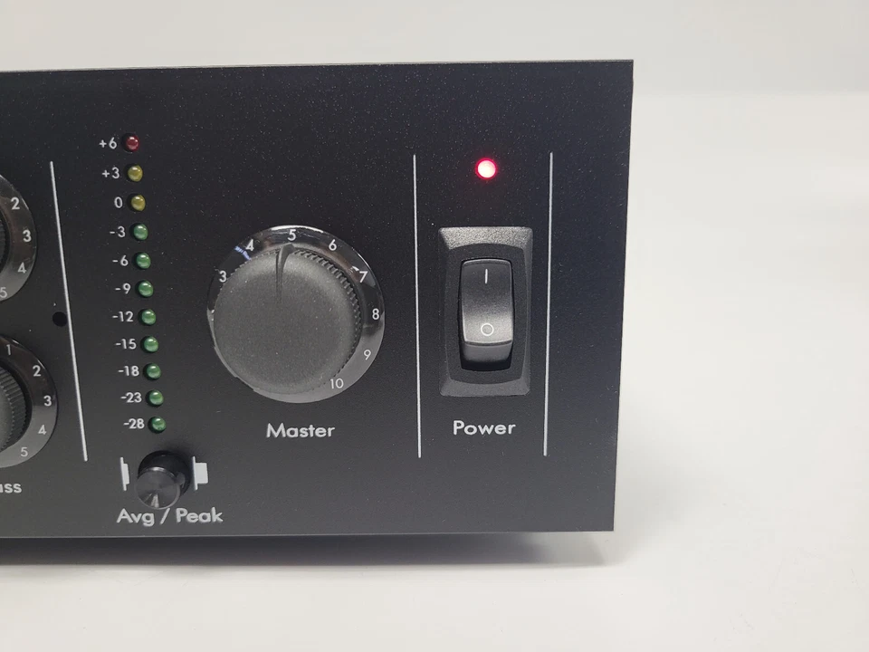 Bogen VMIX Power Vector 8-Channel Pre-Amplifier Mixer - Image 3 of 4