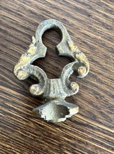 Vintage Heavy ornate Brass Lamp Finial Light Part Hardware 2 3/4" x 2 1/4'