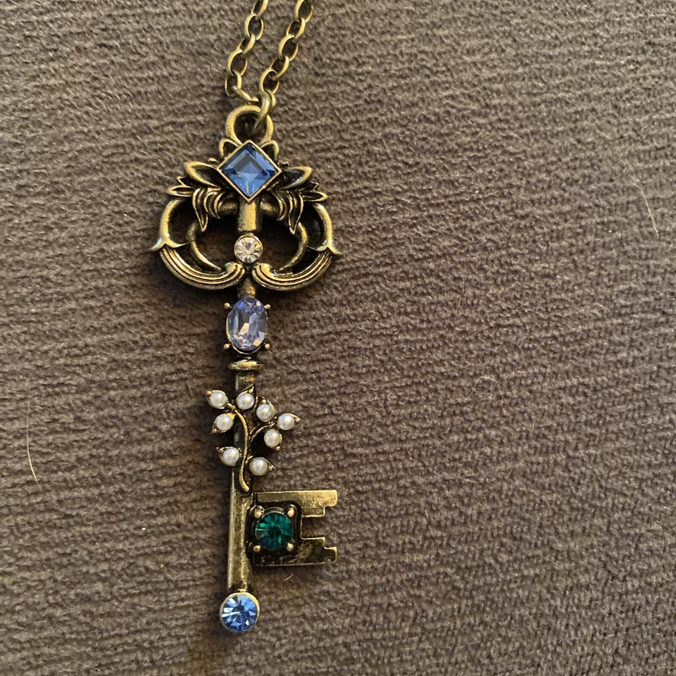 Collar Largo Colgante Llave Betsey Johnson Sin Talla, ZAFIRO CLARO Foto 2 de 2