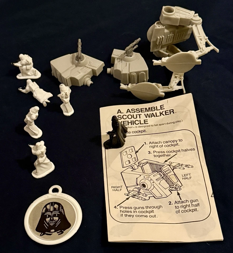 1982 Kenner Micro Hoth Lot – Han Tauntaun, Vader, Leia, AT-AT, 14 Figs, ROTJ Ins - Image 3 of 4