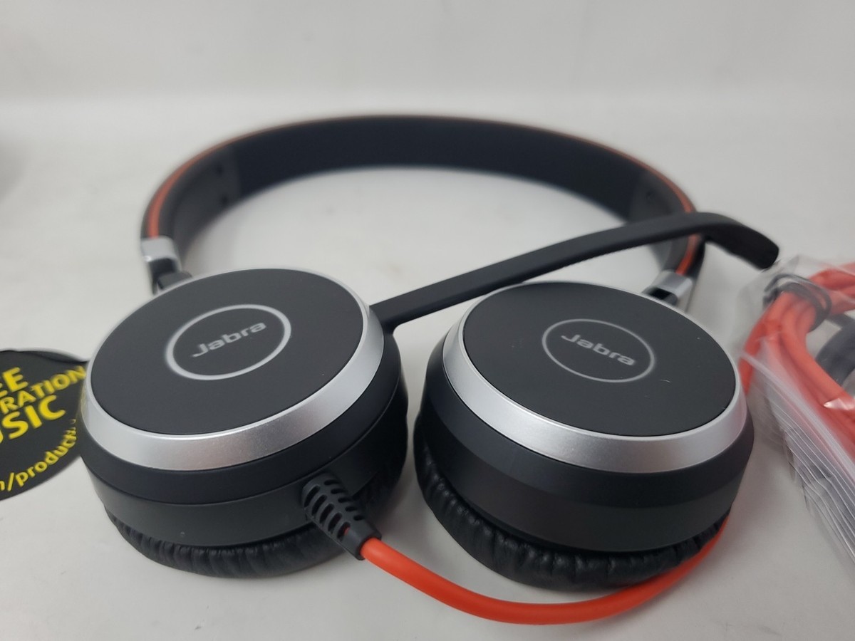 【未使用品】Jabra EVOLVE 40 MS Stereo（ヘッドセット） Amazon.com: Jabra Evolve 40 MS Professional Wired Headset Mono