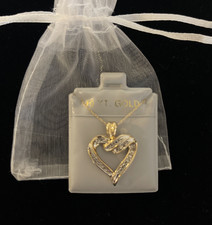 10K Yellow Gold Diamond Heart Pendant  Necklace 3.2g 20 Diamonds Gift Bag 