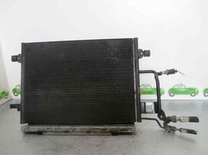 4B0260401T KONDENSATOR / KÜHLER DER KLIMAANLAGE KONDENSATOR / SHOWA / 982401 FÜR