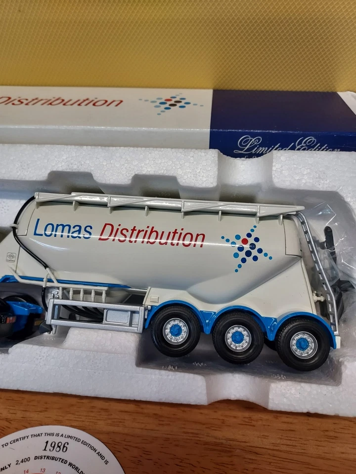 CORGI 1/50 VOLVO FH Globetrotter Fieldbinder Tanker - LOMAS DISTRIBUTION CC12421 Foto 4 de 4