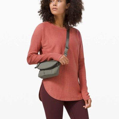 Lululemon Take it All In Sweater Brier Rose Tight Knit Long Sleeve Popover Small