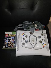 Microsoft Xbox 360 Bundle 60GB White Console 2 Controllers And 1 Game