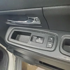 Driver Front Door Switch Driver's Sport Fits 08-12 LIBERTY 1060036