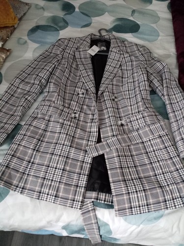 Check Belted Jacket - Picture 2 of 4