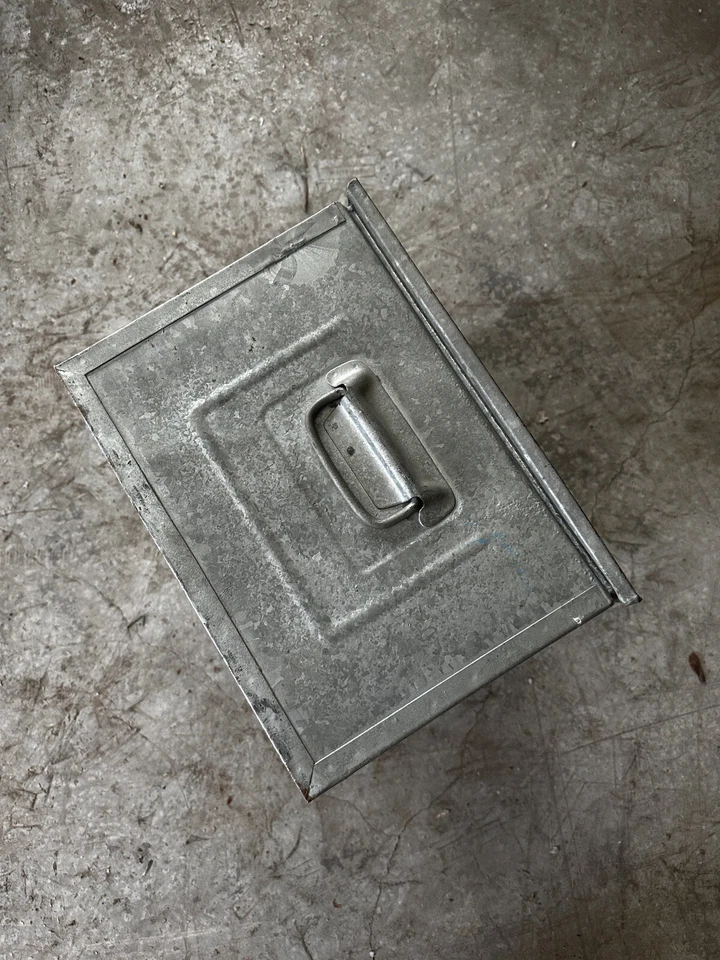 Metallkiste|Stapelkiste|Blechkiste|Werkzeugkiste| Industriekiste|Verzinkt|NEU| - Bild 2 von 4