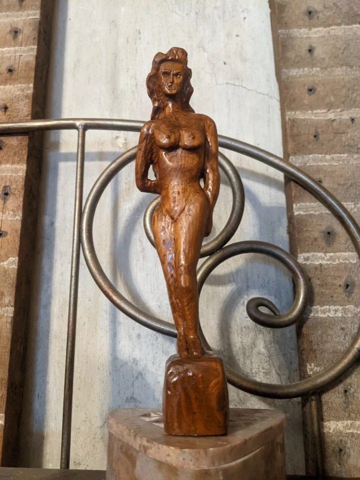 Naked Nude Woman Wood Carving W/ Nice Butt Primitive Folk Art Circa 1930 Deco - Image 4 of 4