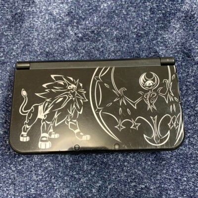 3DS LL レア New Nintendo 3DS LL Solgaleo Lunala Black Pokémon Sun/Moon RED-S