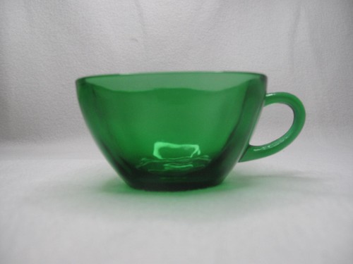 Vintage Anchor Hocking Square Charm Forest /Emerald Green Tea Coffee Cup - Picture 1 of 13