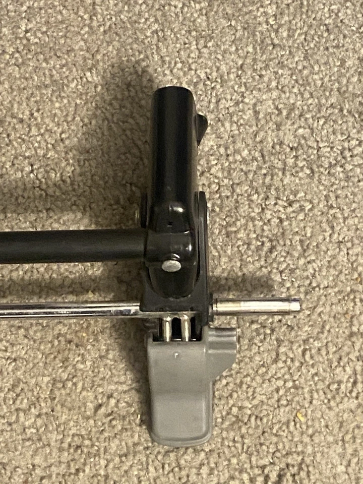 Conjunto de freno de eje de rueda trasera para cochecito Graco MDS Modes Foto 3 de 4