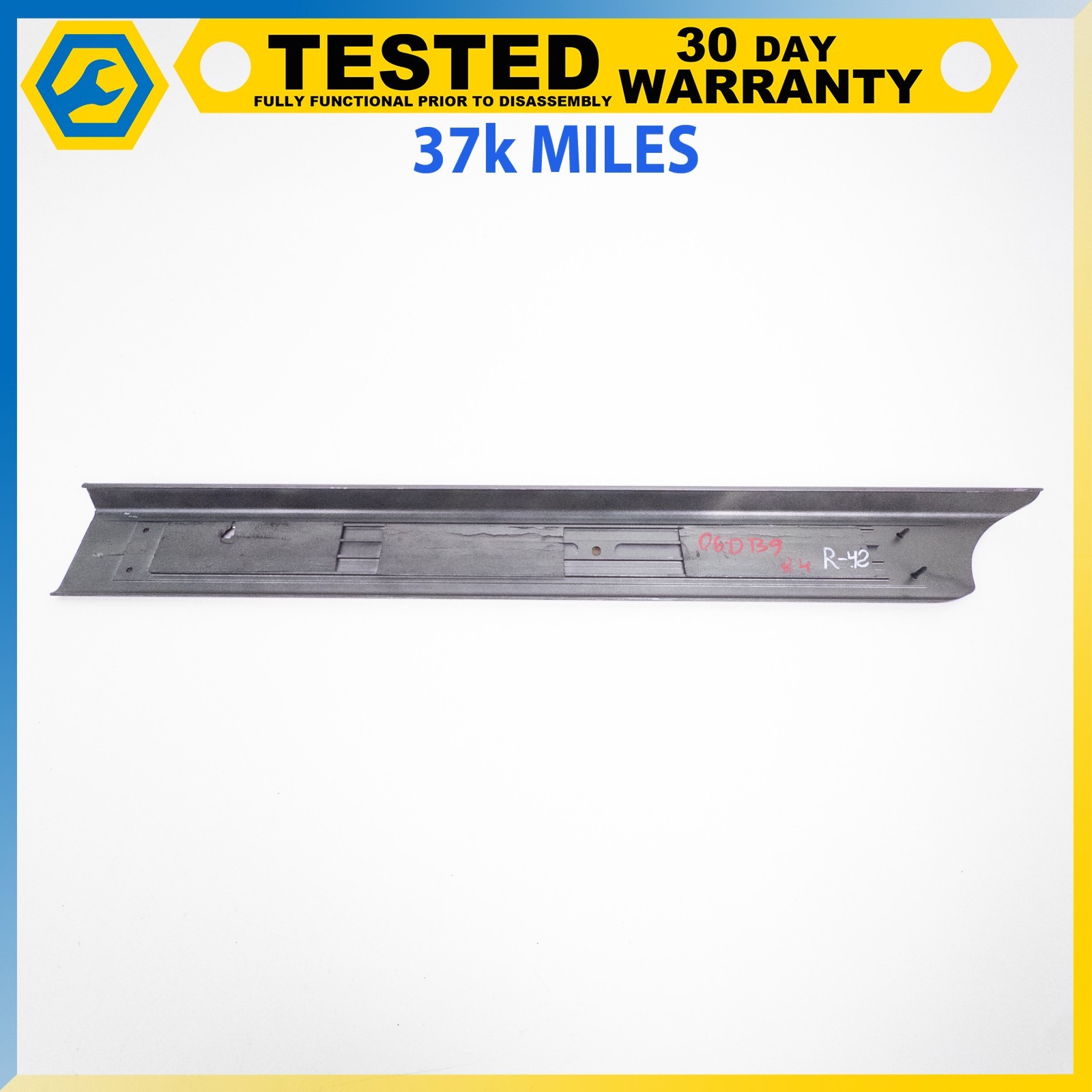 05-16 ASTON MARTIN DB9 DBS FRONT RIGHT PASSENGER  SIDE DOOR STEP SILL OEM