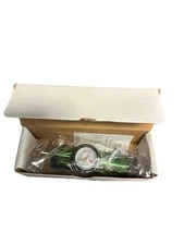 Mini Oxygen Regulator, 0-15 Liters per min, Brass Sleeve, 870 CGA Connection