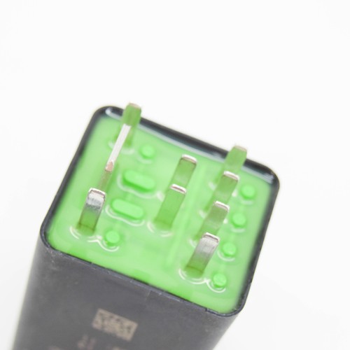 VOLKSWAGEN GOLF 5G MK7 Glow Plug Control Unit 03L907282B NEW GENUINE - Picture 4 of 8