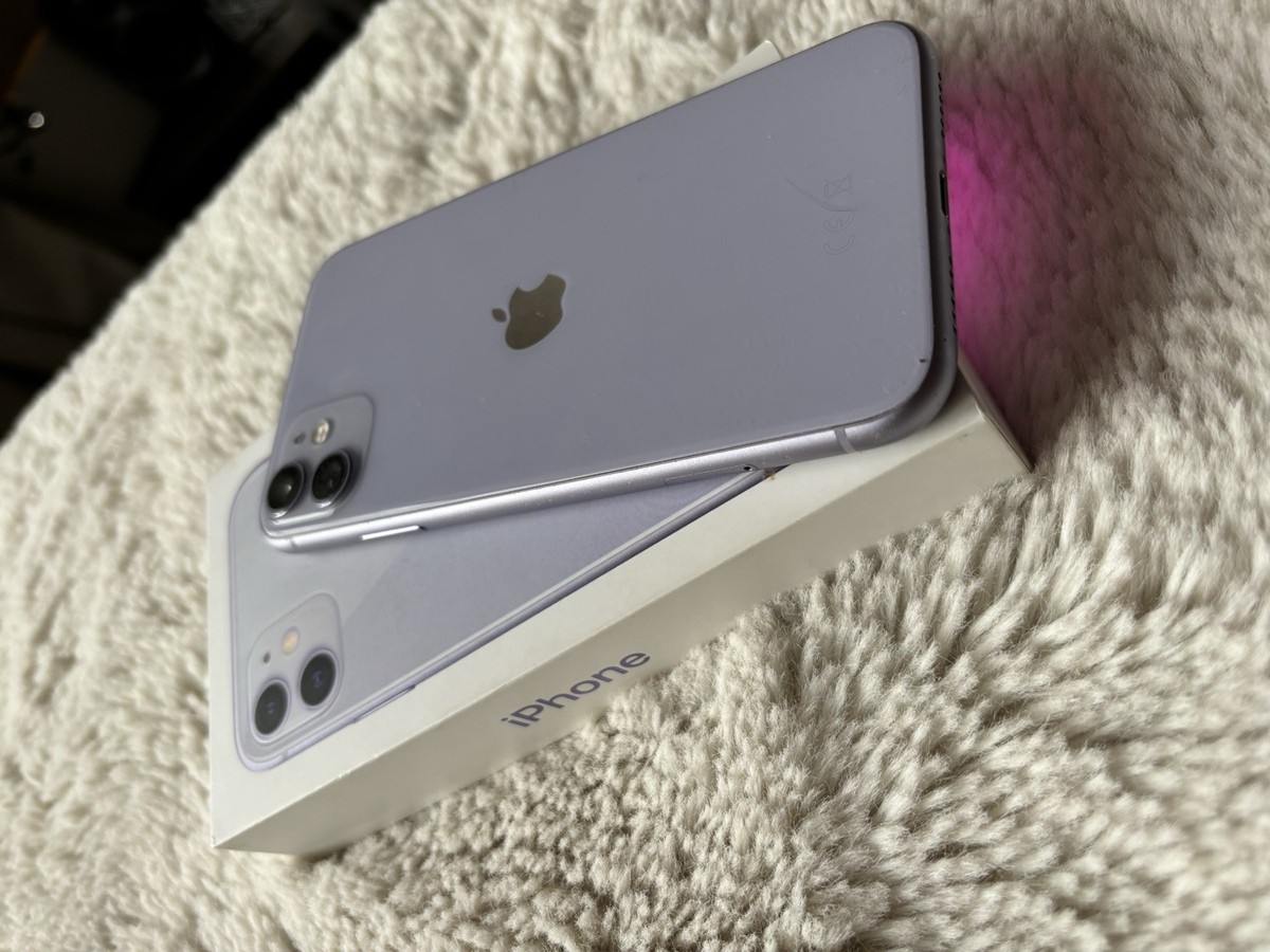 Apple iPhone 11 - 64GB - Purple (Unlocked) A2221 (CDMA + GSM) for