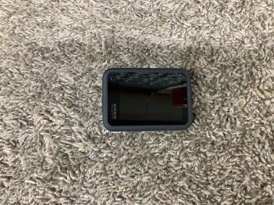 GoPro Hero 11 Black 5K Video 23MP Streaming Action Camera includes Battery - Image 3 of 4