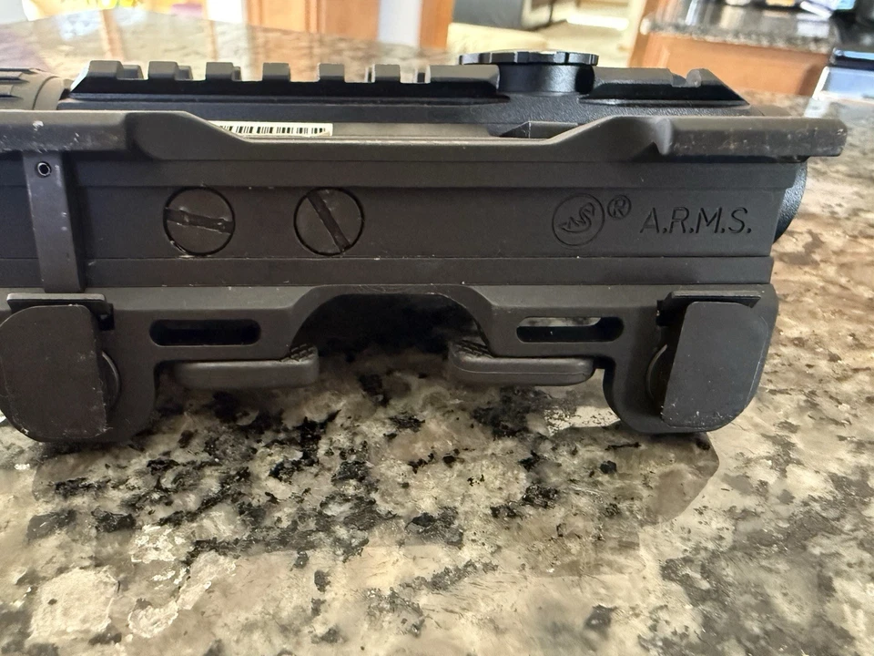 Montaje de mira telescópica Leupold Brazos de liberación rápida Montajes de palanca de tiro (descontinuado y raro) Foto 4 de 4