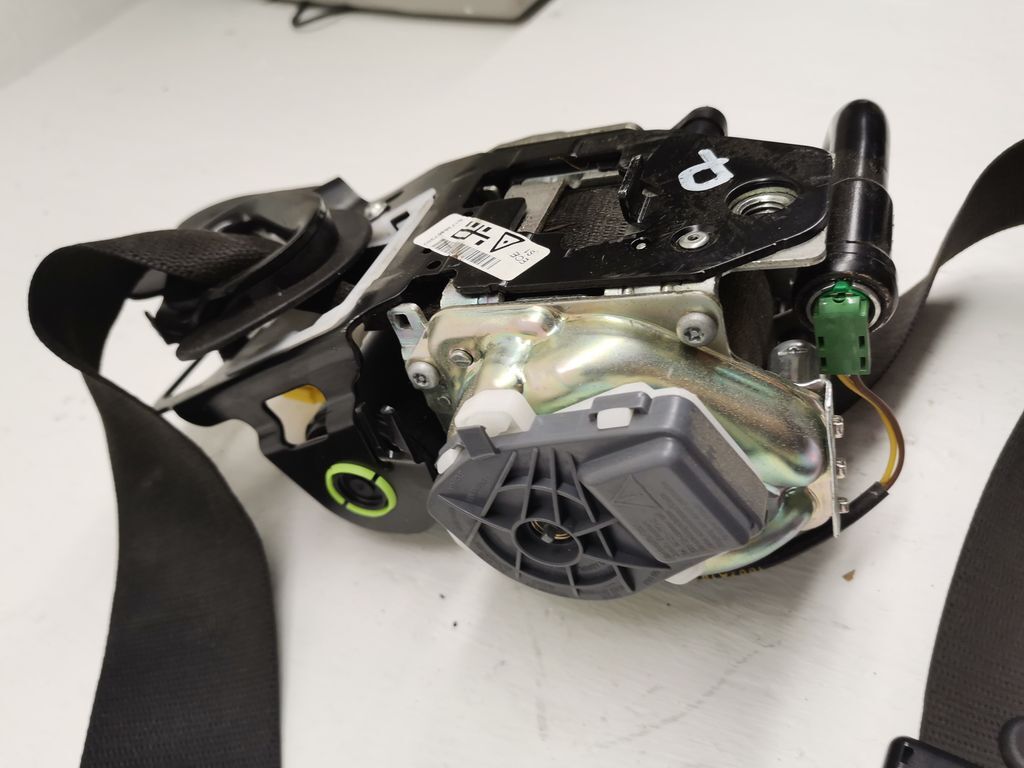 BMW X5M F85 2017 Left front seat belt 628641600 YOU9293 for sale online