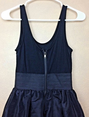 Vestido Steve Madden Sobrefalda Negro Mouble Sin mangas Elastizado Tejido XS Mezcla de Rayos - Imagen 7 de 9