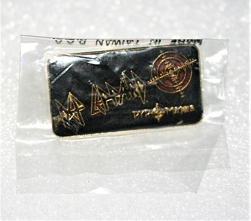 Vtg Def Leppard Group Pyromania Rock Band Lapel Hat Pin 1980s New NOS - Picture 4 of 4