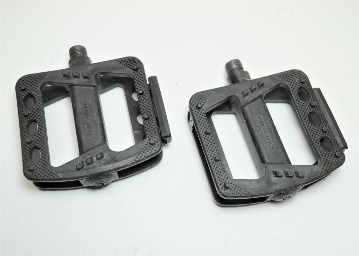 Diamondback pedals store