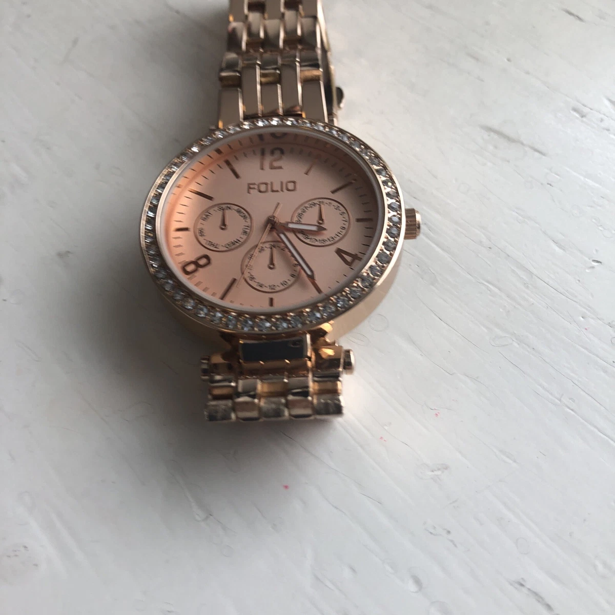 Folio clearance watch price