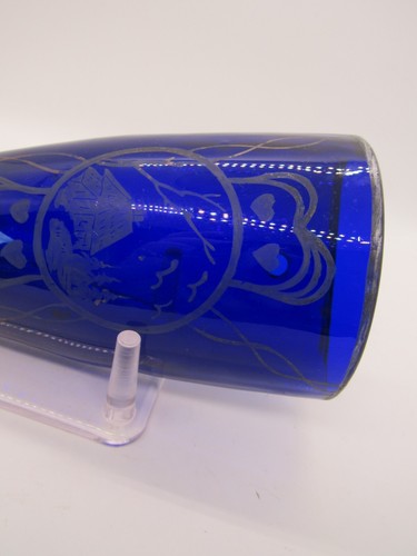 Vintage Cobalt Glass Etched Wall Pocket Czechoslovakia - Picture 3 of 4