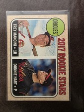 1-2017 TOPPS HERITAGE ROOKIE TREY MANCINI DONNIE HART ORIOLES CARD#396 QTY. rookie card picture