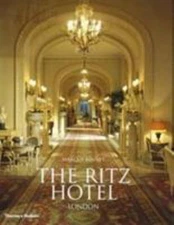 THE RITZ HOTEL /ANGLAIS by BINNEY