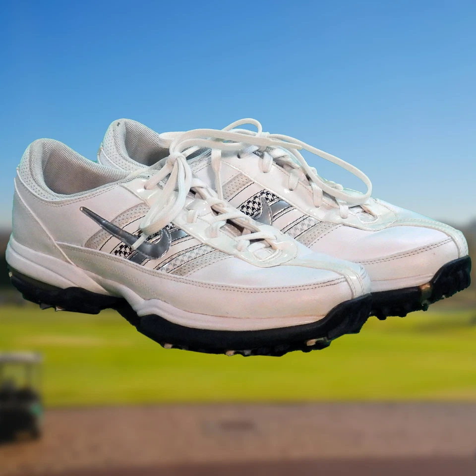 Zapatos de golf Nike Air T@C para mujer de cuero de grano completo 317466-101 talla EE. UU. 8,5 Foto 2 de 4