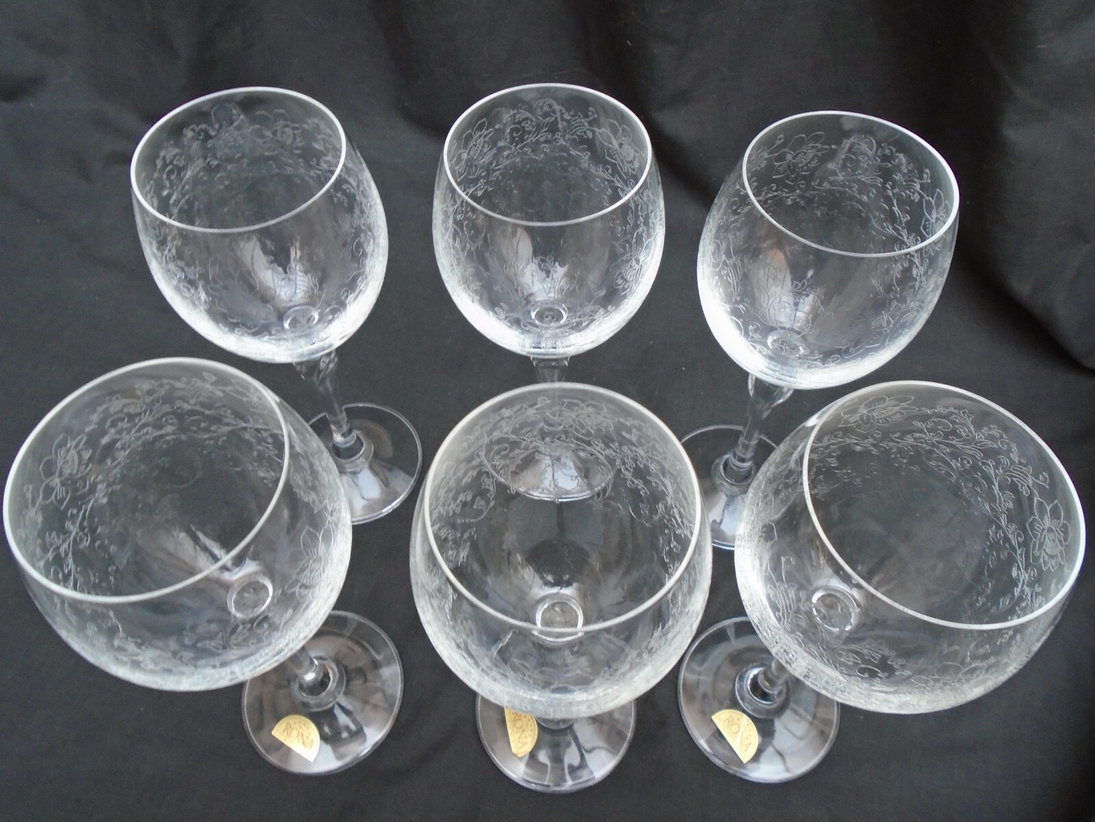 Vintage Rona Glass Slovakia Lead Free Crystal Pantograph Etched Wine