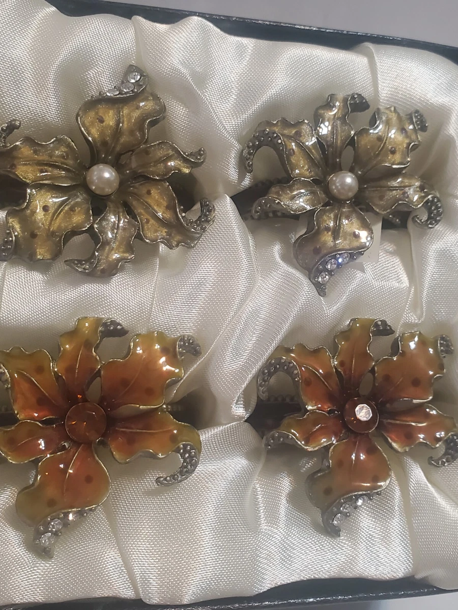 Bombay Napkin Rings Flowers Enamel Set of 4 in Original Box Silver