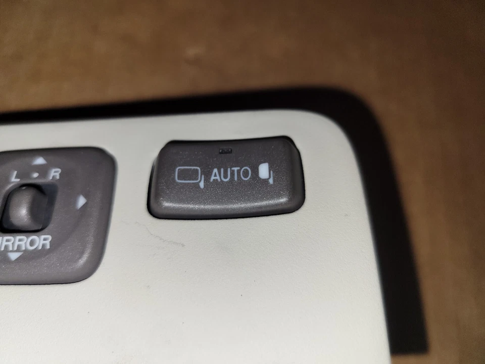 2001-2006 LEXUS LS430 CONJUNTO DE INTERRUPTOR DE ESPELHO SEM SENSOR DE ESTACIONAMENTO BOTÃO LUZ TAN - Imagem 4 de 4