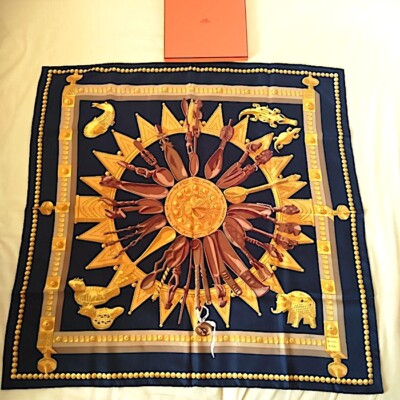 HERMES　エルメス　大判スカーフ　銅細工　5673 エルメス)カレ90《銅細工Cuivreries》スカーフ (HERMES/スカーフ
