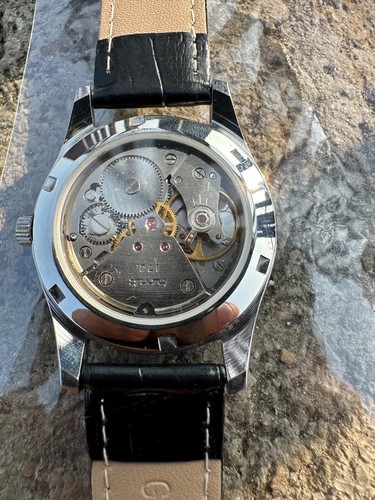 Orologio Uomo Usato HMT Artigianale Quadrante Snoopy Dog 17 Jewels Carica Manuale. - Foto 5 di 5
