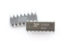 1 X 2203CP EXAR INTEGRATED CIRCUIT NOS( New Old Stock )1PC C216U64F251024