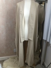 Largenlook Long Gilet, Gathering To Both Sides, Pockets Cream Long Gilet One Siz