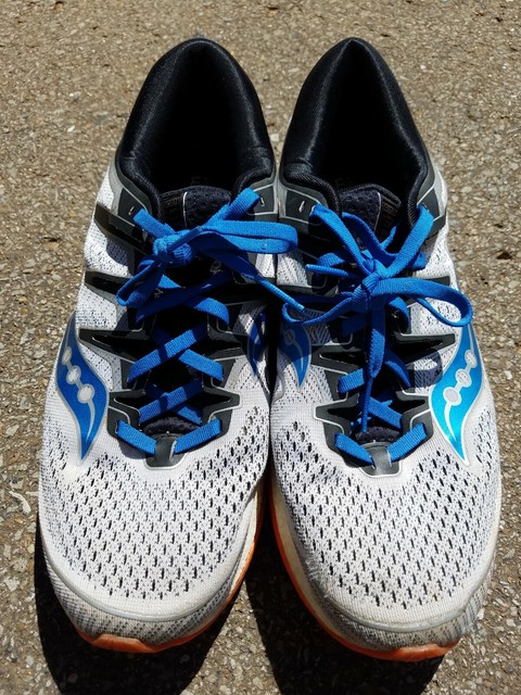 saucony triumph 5 mens white